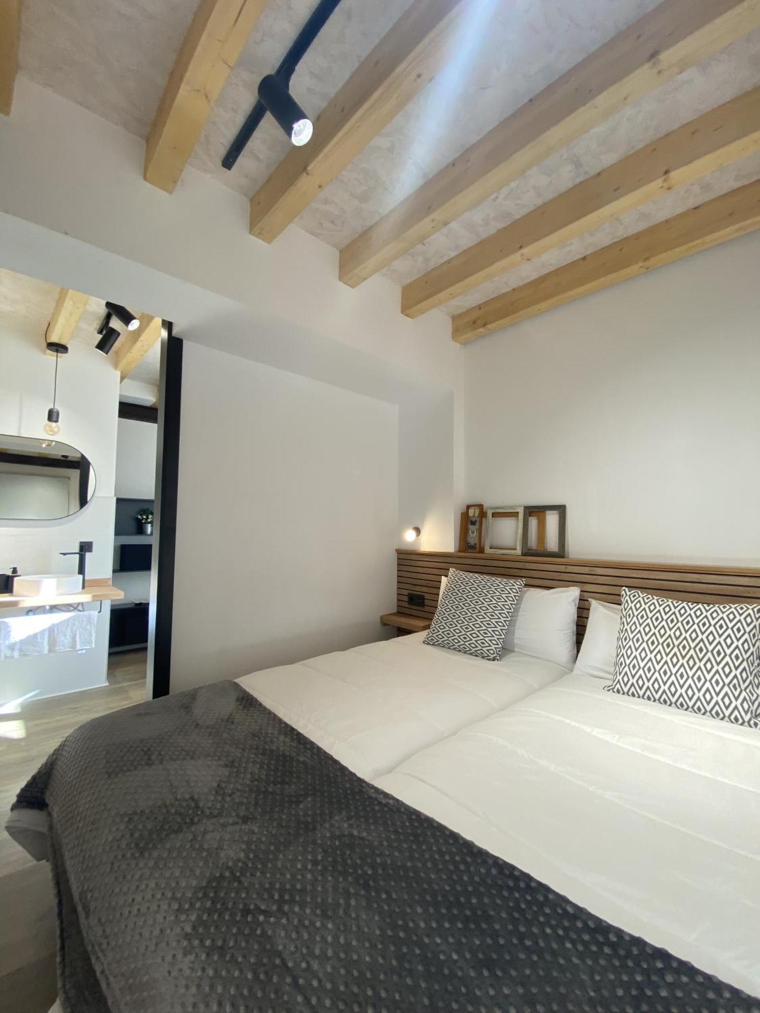 Vila La Casa Del Barbero Torrelavega Exteriér fotografie