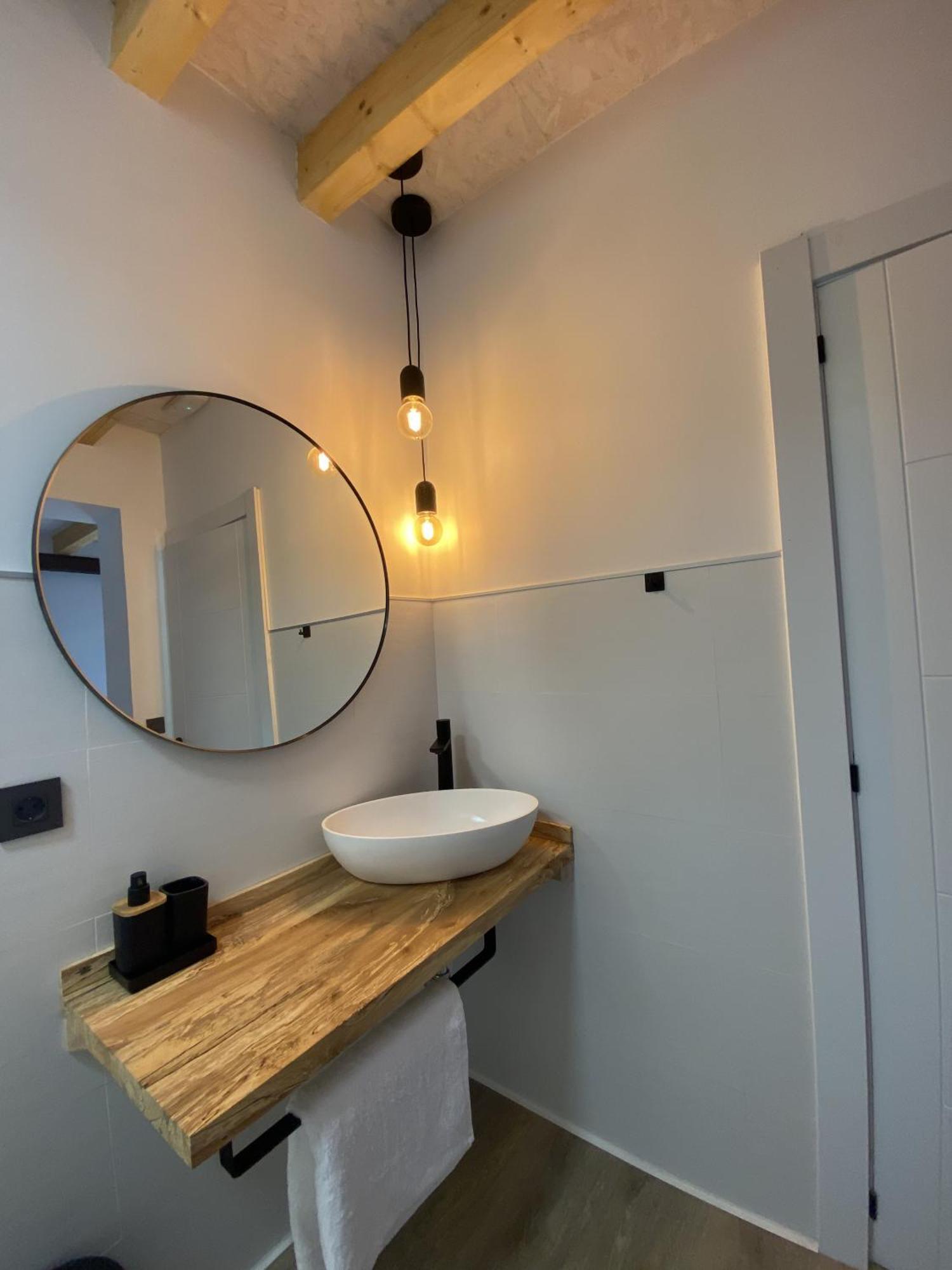 Vila La Casa Del Barbero Torrelavega Exteriér fotografie