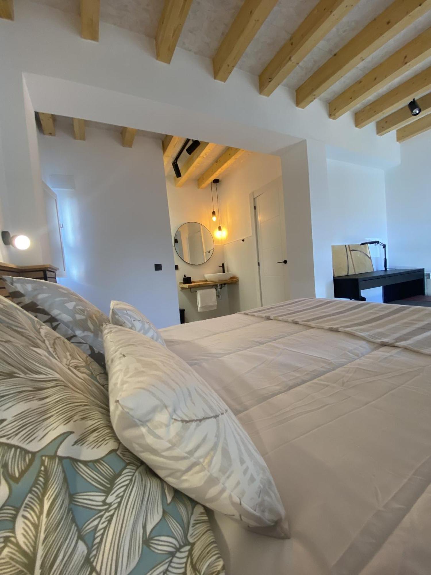 Vila La Casa Del Barbero Torrelavega Exteriér fotografie